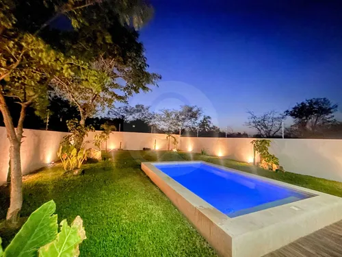 Casa En Venta En Pueblo Yaxkukul