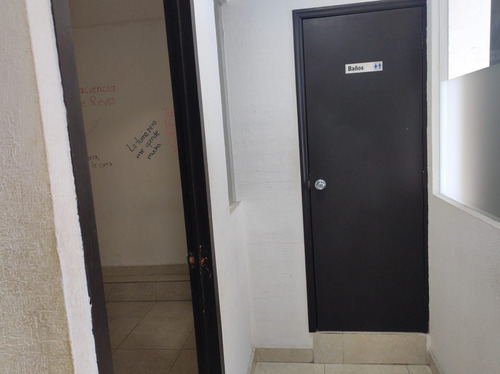 Renta Oficina De 40m2 En Florencia Col. Juárez