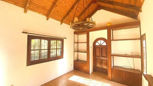 Imagen 4 de 30 de Venta Casa 3 Dormitorios Jardin Fondo Parrillero - El Pinar Sur