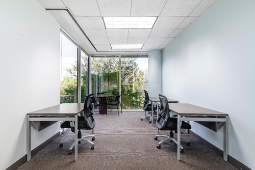 Renta De Oficina Privada Para 3 Personas En Regus Palmas Torre Esmeralda Ii