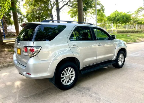 Toyota Fortuner 2.7l