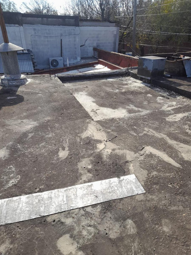 Terreno Con Mejoras