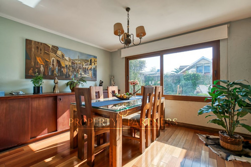 Casa En La Reina Con Excelente Ubicación Cercana A...