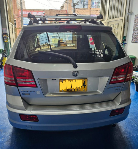 Dodge Journey 2.7 Sxt