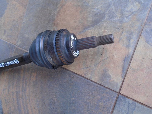 Imagen 3 de 3 de Vendo Punta Y Eje Del. Derecho De Renault Scenic, Año 2003