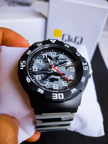 Reloj Hombre Deportivo Original Q q Ideal Para Regalo 99.900