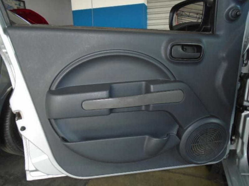 Imagem 9 de 15 de Fiat Uno Vivace 1.0 2014