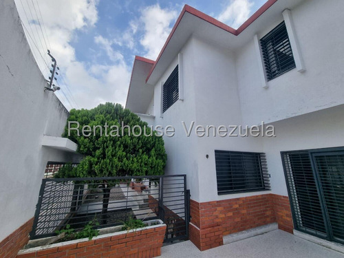 # Venta Espectacular Quinta Al Oeste De Barquisimeto,lara Eo