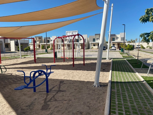 Casa A Estrenar En Residencial Privado Los Mochis, Sinaloa.