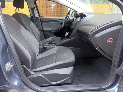 Ford Focus 2.0 Ambiente At