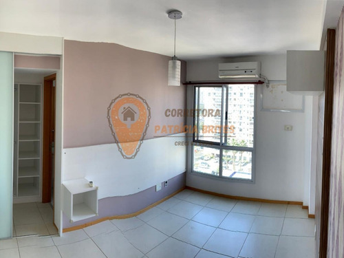 Imagem 2 de 15 de Apartamento Para Venda Em Rio De Janeiro, Jacarepaguá, 2 Dormitórios, 1 Suíte, 2 Banheiros, 1 Vaga - V01712_1-1651112