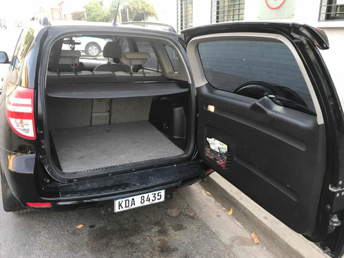 Toyota Rav4 2.4 4x2 At 2011