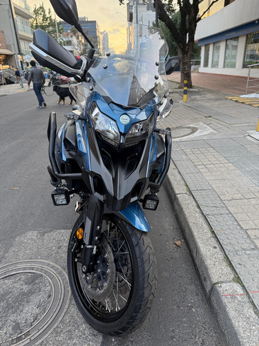 Benelli Trk 502x