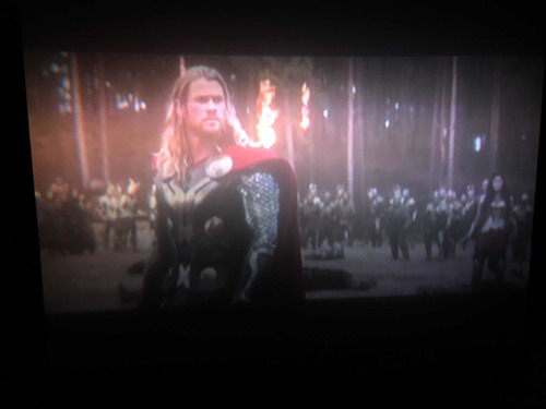 Imagen 5 de 8 de Televisor O Video Proyector Sony De 42 Pulgadas.