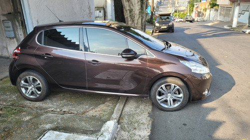 Peugeot 208 1.6 16v Griffe Flex Aut. 5p