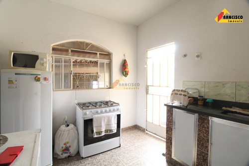 Imagem 5 de 14 de Casa À Venda, 2 Quartos, 2 Vagas, Santa Rosa - Divinópolis/mg - 44434