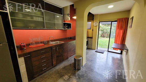 Venta De Casa 3 Ambientes Con Piscina En Barracas