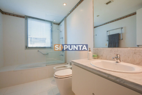 Imagen 18 de 30 de Apartamento Penthouse, 4 Dormitorios Y Dependencia, Brava, Punta Del Este, Venta