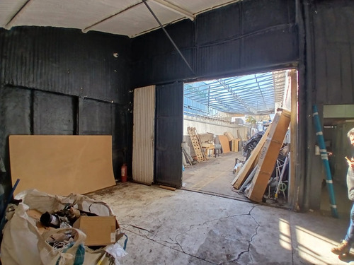 Excelente Local Comercial Para Automotriz En Arriendo
