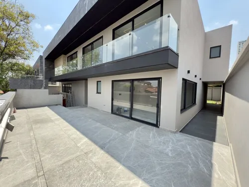 Residencia De Lujo En Bosques De Las Lomas