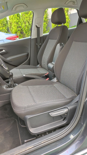 Imagen 10 de 15 de Volkswagen Vento Comfortline Plus 1.6 Tm 2021