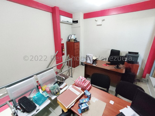 Imagen 17 de 30 de ¿? !! Ajlópez !! Local A Pie De En Venta Centro Barquisimeto Lara, Código Rah 22-28244 $ 42000 1 Baños 46 M²