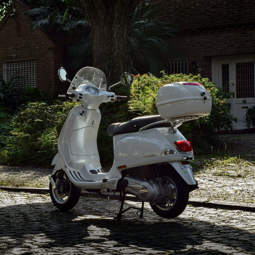 Imagen 17 de 18 de Vespa Vxl 150 Blanco Financiación Disponible