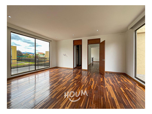 Imagen 8 de 30 de Casa En Parcelas. 4 Habitaciones, 270 M²