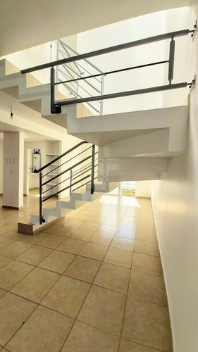Casa En Venta Pachuca Hgo. Col Banús