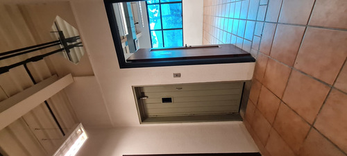 Imagen 14 de 22 de Vendo Local 900m2 Prados Del Este 0242