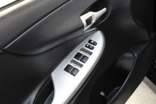 Imagem 7 de 15 de Toyota Corolla 2.0 Xrs 16v 2013
