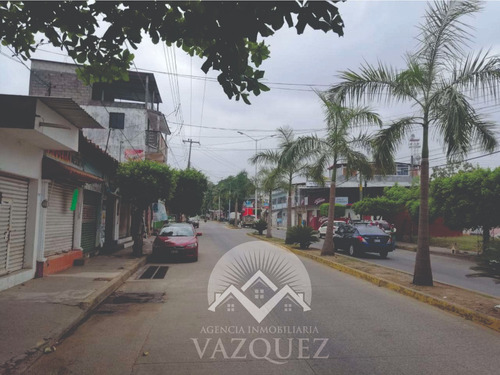 Terreno Ubicado En El Centro De San Juan Bautista Tuxtepec,oaxaca. A 300 Metros De La Terminal De Ado