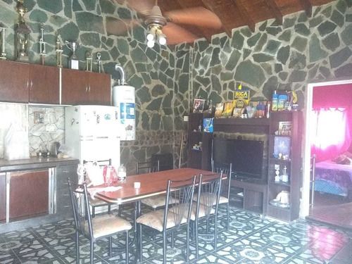 Ph Al Fondo De 3 Ambientes En Castelar Of 1595 J