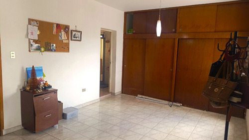 Se Vende Bella Casa En Santa Mónica Mls 25-19956