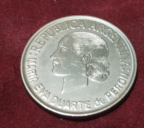 Moneda Evita 2 Pesos Y 50 Centavos 