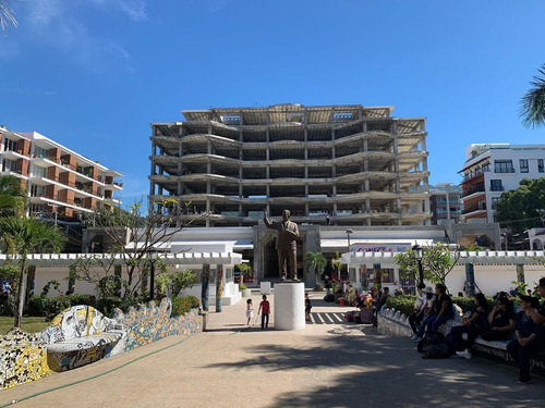 Imagen 14 de 23 de Departamento En Venta En Zona Romántica Con Vista Bahia Y Ce