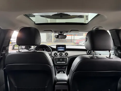 Mercedes-Benz Clase GLA 1.6 Urban