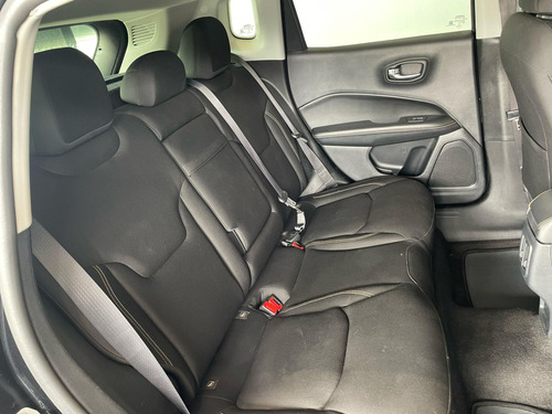 Jeep Compass LONGITUDE 2.0 4x2 Flex 16V Aut.
