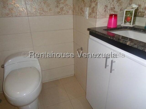 Dalisa Bigott Alquila Townhouse Amoblado En Camino De Tarabana | 4h 3b | 93 M² | Urbanismo Con Piscina | Ampliado Y Remodelado | 5 Min Del Este De Barquisimeto | #25-20293