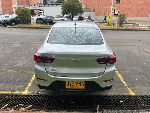 Chevrolet Onix 1.0T Lt