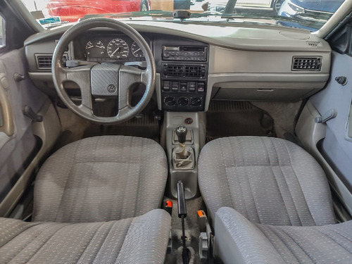 Imagem 9 de 14 de Volkswagen Santana 2.0 Gl 8v Alcool 4p Manual