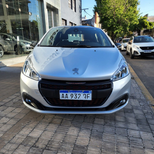Imagen 5 de 23 de Peugeot 208 Gt Año 2017 Gris Aluminio Prost Peugeot Rosario