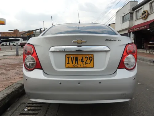 Chevrolet Sonic 1.6 Lt 4 p