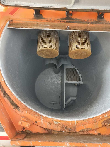 International Vactor 2100