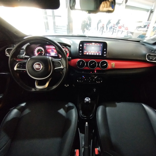 Fiat Argo 1.8 Hgt