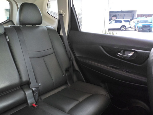 Imagen 14 de 15 de Nissan X-trail 2019 2.5 Exclusive 2 Row Cvt