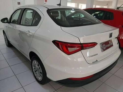 Fiat Cronos 1.8 E.torq Flex Drive At6