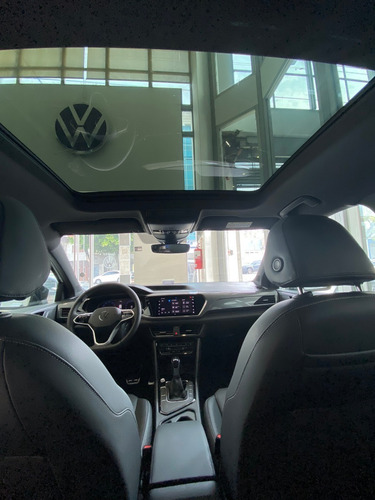 Imagen 16 de 17 de Volkswagen Taos Highline Bi Tono 250 Tsi Du