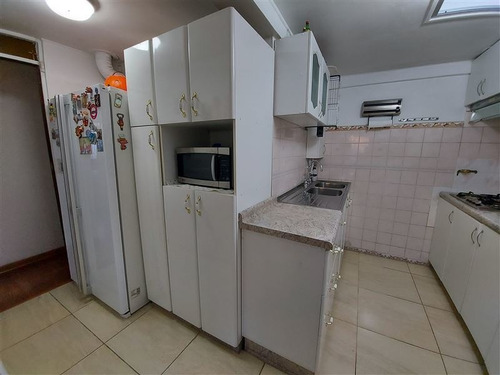 Casa En Venta De 3 Dorm. En La Florida