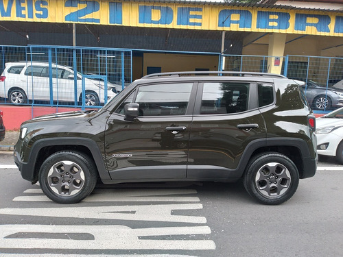 Jeep Renegade 1.8 Flex Aut. 5p